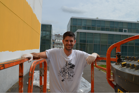 Dulk en su primer día de trabajo en Carballo Dulk en su primer día de trabajo en Carballo