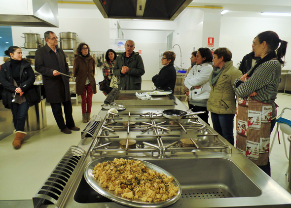 Xosé Regueira y Evencio Ferrero cierran una edición anterior del Curso de Cociña Saudable Xosé Regueira e EvenciXosé Regueira y Evencio Ferrero cierran una edición anterior del Curso de Cociña Saudable