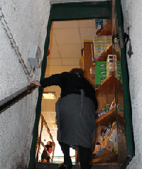 Carme, subindo do almacén Carme, subindo do almacén