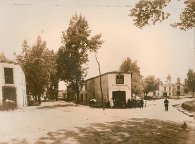 En la esquina de las calles Berdillo y Compostela comenzaron