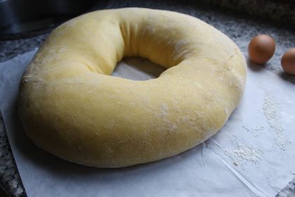 A rosca antes de entrar ao forno